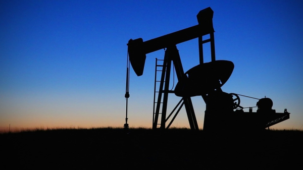 Brent торгуется выше $73: что влияет на рынок
