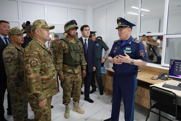 Министр обороны открыл новые объекты военной инфраструктуры в Актюбинской области