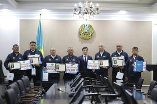 В Акмолинской области чествовали призеров VI Всемирных игр кочевников В Акмолинской области чествовали призеров VI Всемирных игр кочевников